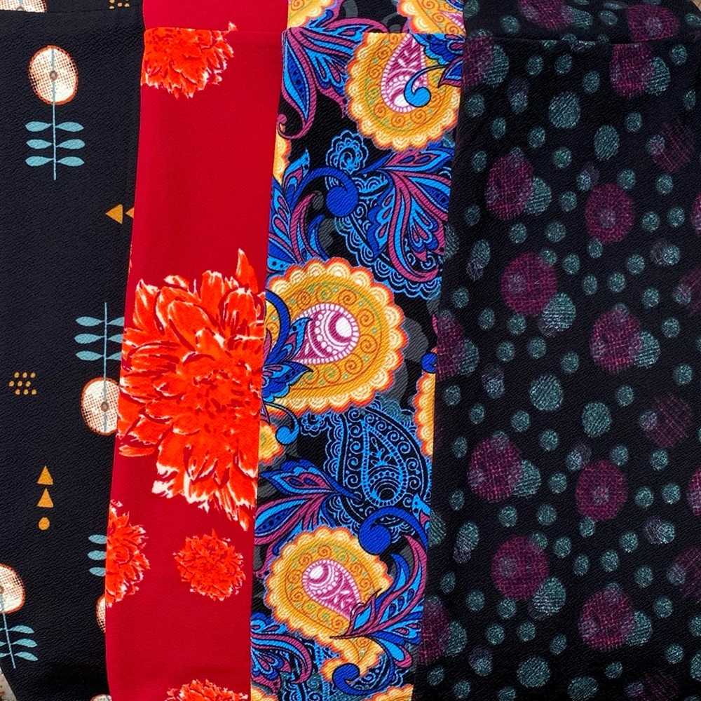 4 stretchy pencil skirts XS LuLaRoe Cassie
